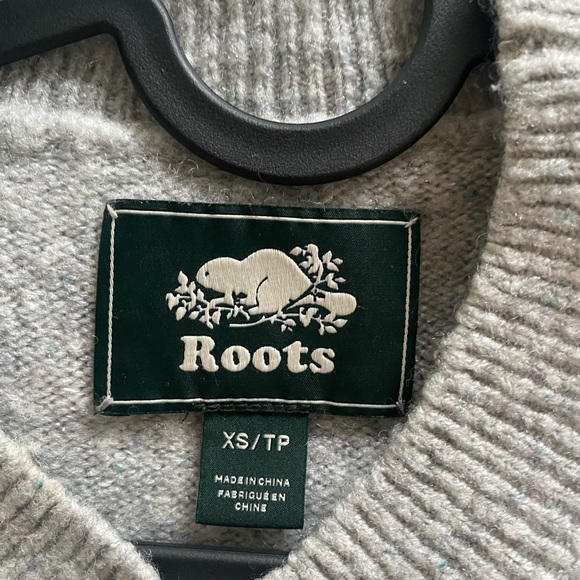 Roots Wool Blend Oversized Sweater - Picture 5 of 6